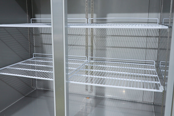 1400mm 2 Solid Door Reach In Refrigerator